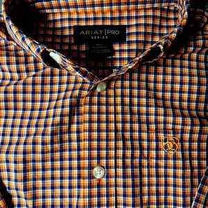 Ariat boys medium long sleeve button up